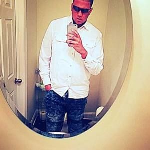 Meet your Posher, Devonte